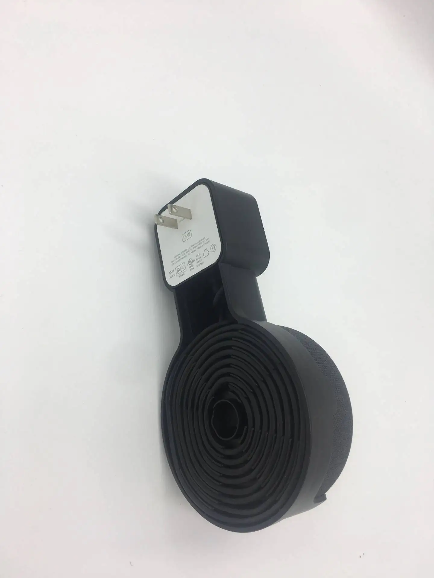 В наличии Amazon на выходе настенное крепление держатель ораторская трибуна для Echo dot 3rd gen