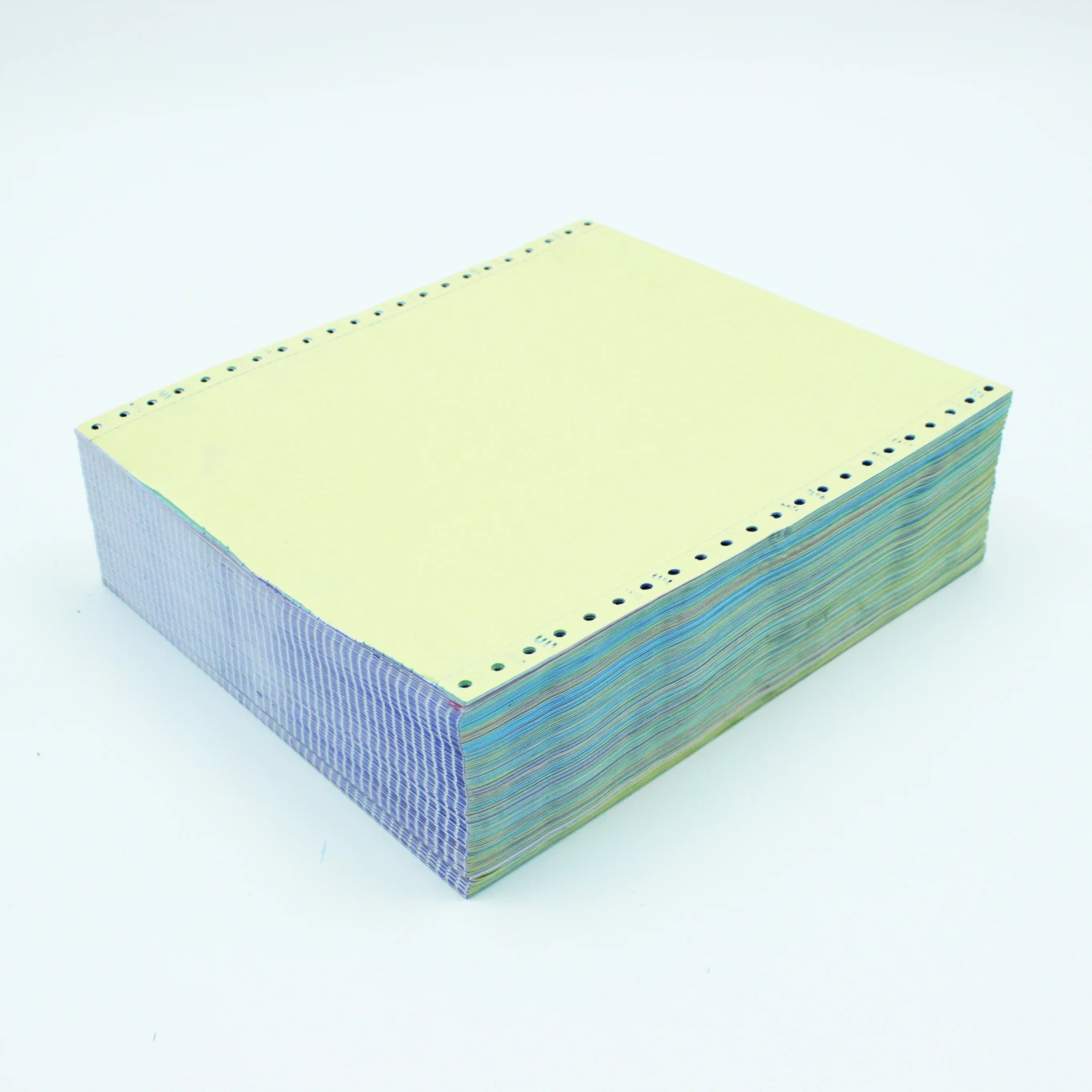 241x280mm 3 Ply Computer Continuous Carbonless Paper