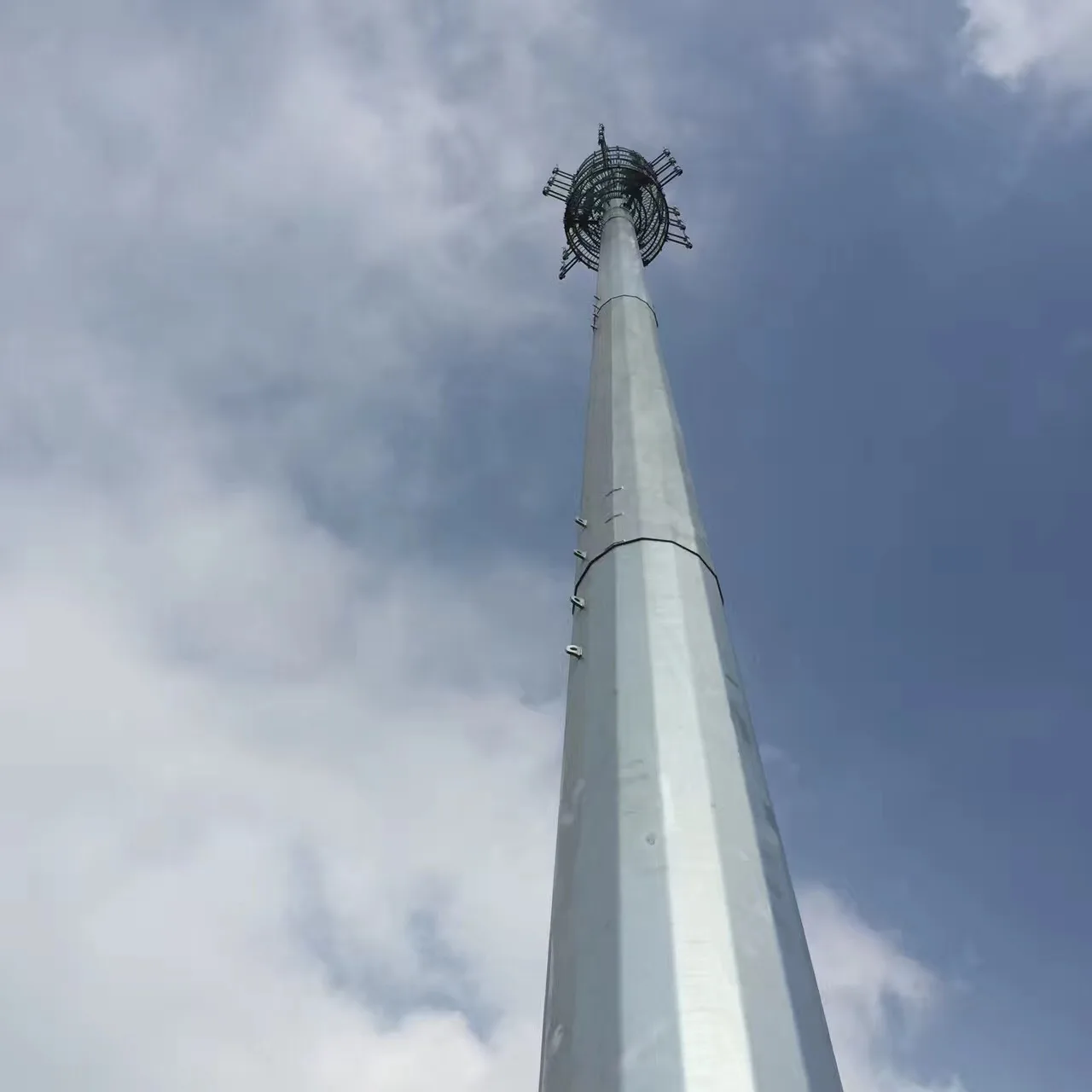 q235 steel tapered conical cell phone tower with inner climbing