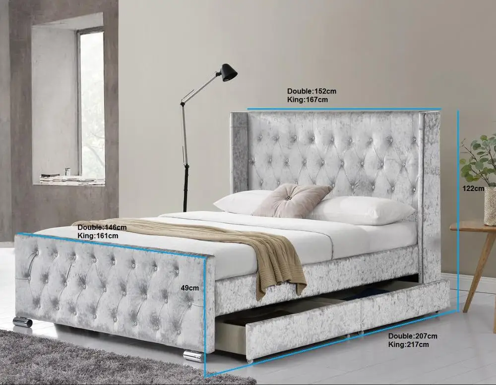 Светодиодная кровать из серебристой дробленой ткани с хрустальными кнопками по самой низкой