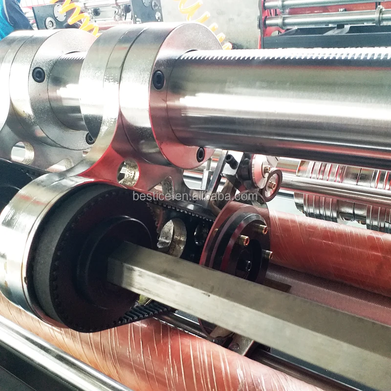 Автоматическая машина для резки картонных картонов и сигарет