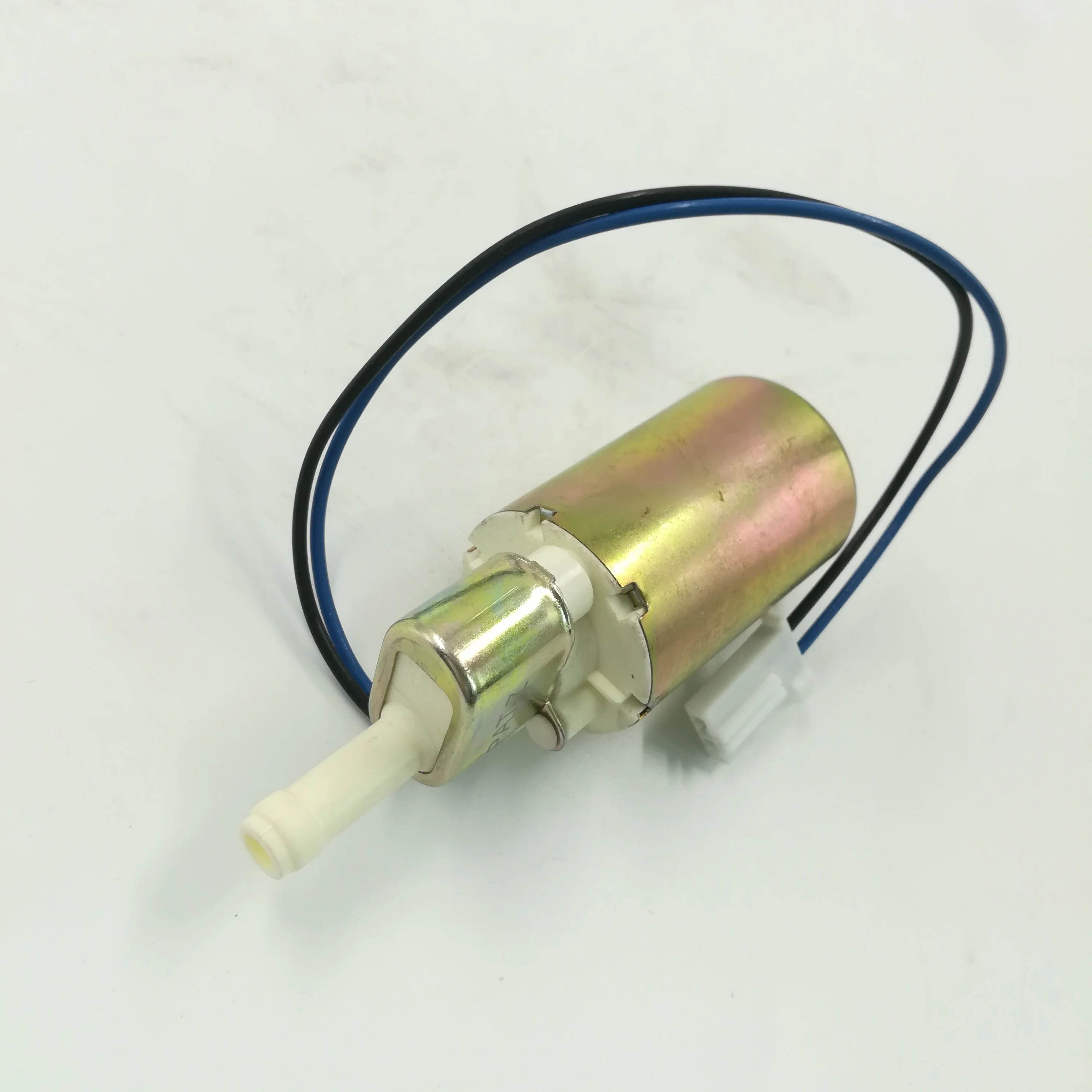 壺 Zucchetti - ZXS single lever sink mixer with swivel spout.