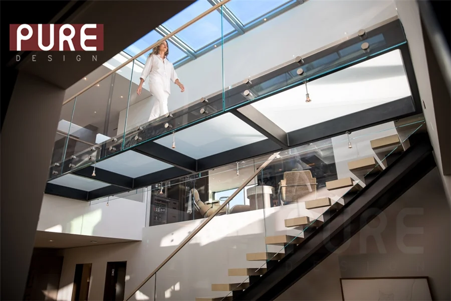 Дизайнерский потолок для