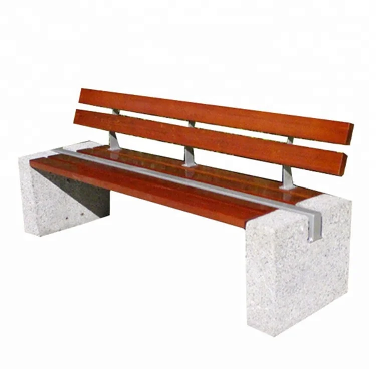 Скамейка с бетонными боковинами