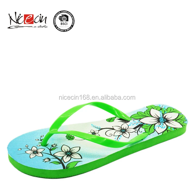 2016 новые продукты на рынке дешевые смешные тапочки ребенка пвх для импорта