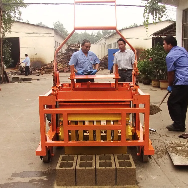QMY4-30 Automatic Ceb Machine With Diesel Engine for Cement Moving Block Making Machine Brick Molding Machine Price
