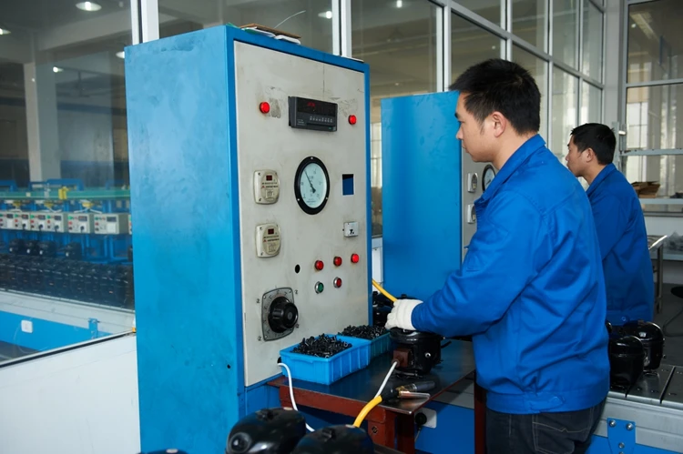 R134A ADW142HV  REFRIGERATOR COMPRESSOR