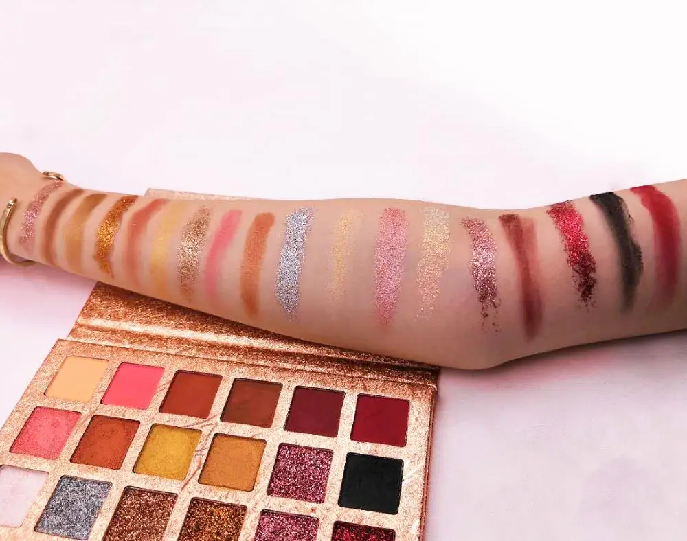 Professional Multi-Color Eyeshadow Palette Long Lasting High Quality Romantic Eye Makeup Mineral Custom New Lipstick Face
