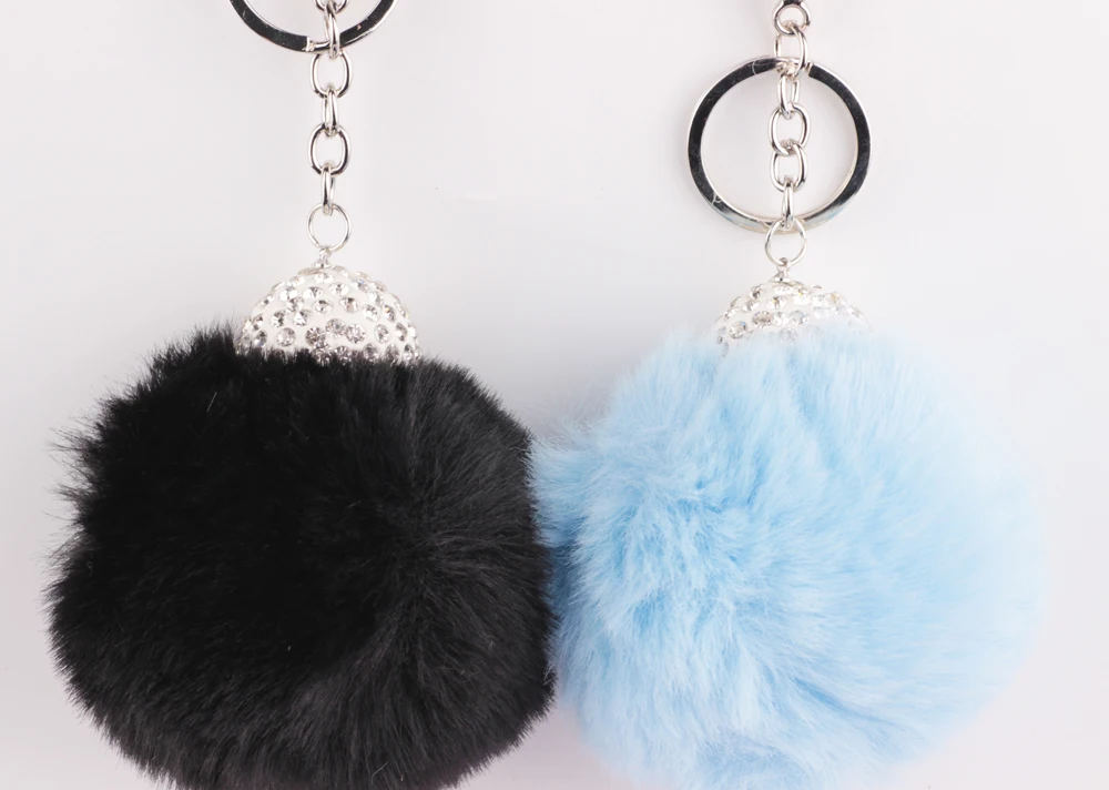 Wholesale Good Quality Pompom Key Chain Keyring Colorful Pom Pom