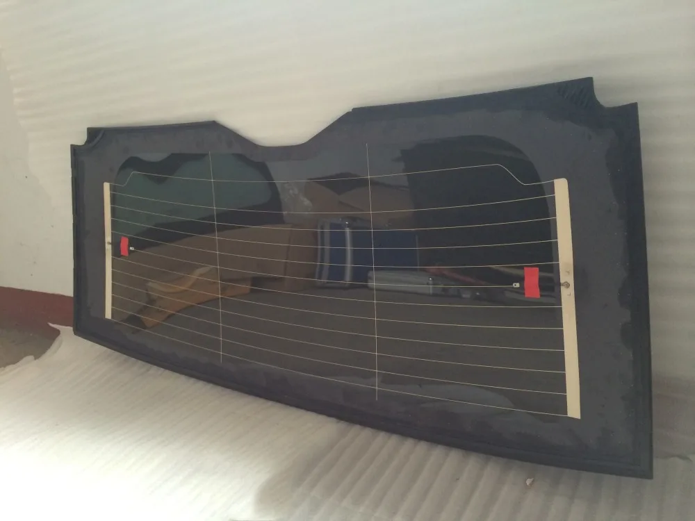 Auto Glass Fuyao Original Factory Product Rear Side Windshield Window Glass For Car Buy Rear
