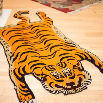 Luxury Tiger Shaped Handtufted Rug All Cut Rug Tibetan Tiger 