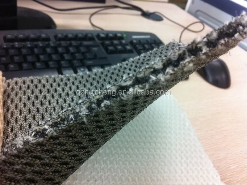 Warp Knitting Machine for Knitting 3D Spacer Mesh Fabrics
