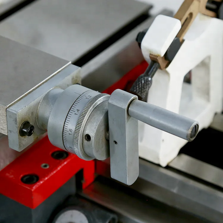 BT280 Small Manual Bench Lathe for Metal Cutting