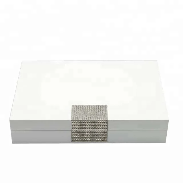 2018 новый дизайн роскошная деревянная коробка для шоколада с белой лаковой отделкой