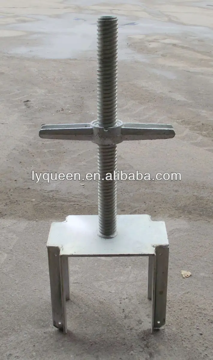 Galvanized Pipe Screw Jack Base Swivel Scaffolding Jack Base to Adjust the Height Steel Pipe Adjustable Hollow Screw Jack Base