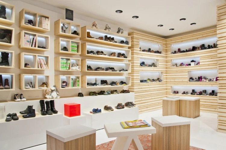 Wooden Shoe Small Footwear Shop Design Wholesale Fashion