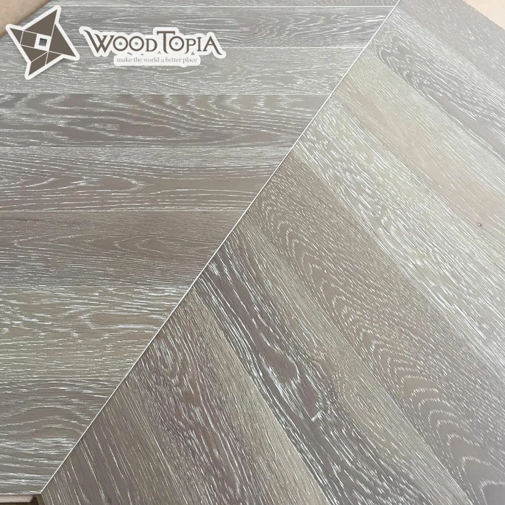 Bright Color and High Quality Oak Chevron Parquet Wood Flooring