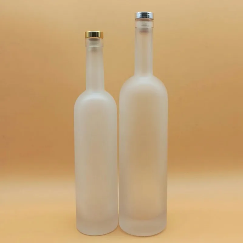 Wholesale Empty clear 750ml Glass Liquor Bottles for Vodka Whiskey Spirits Alcohol