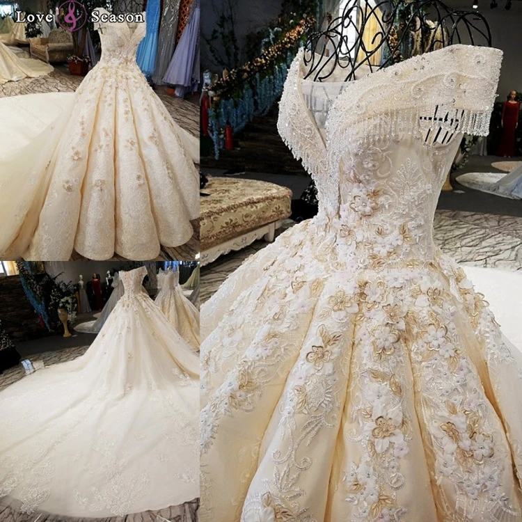 Свадебное атласное платье с кружевом и вышивкой из бисера