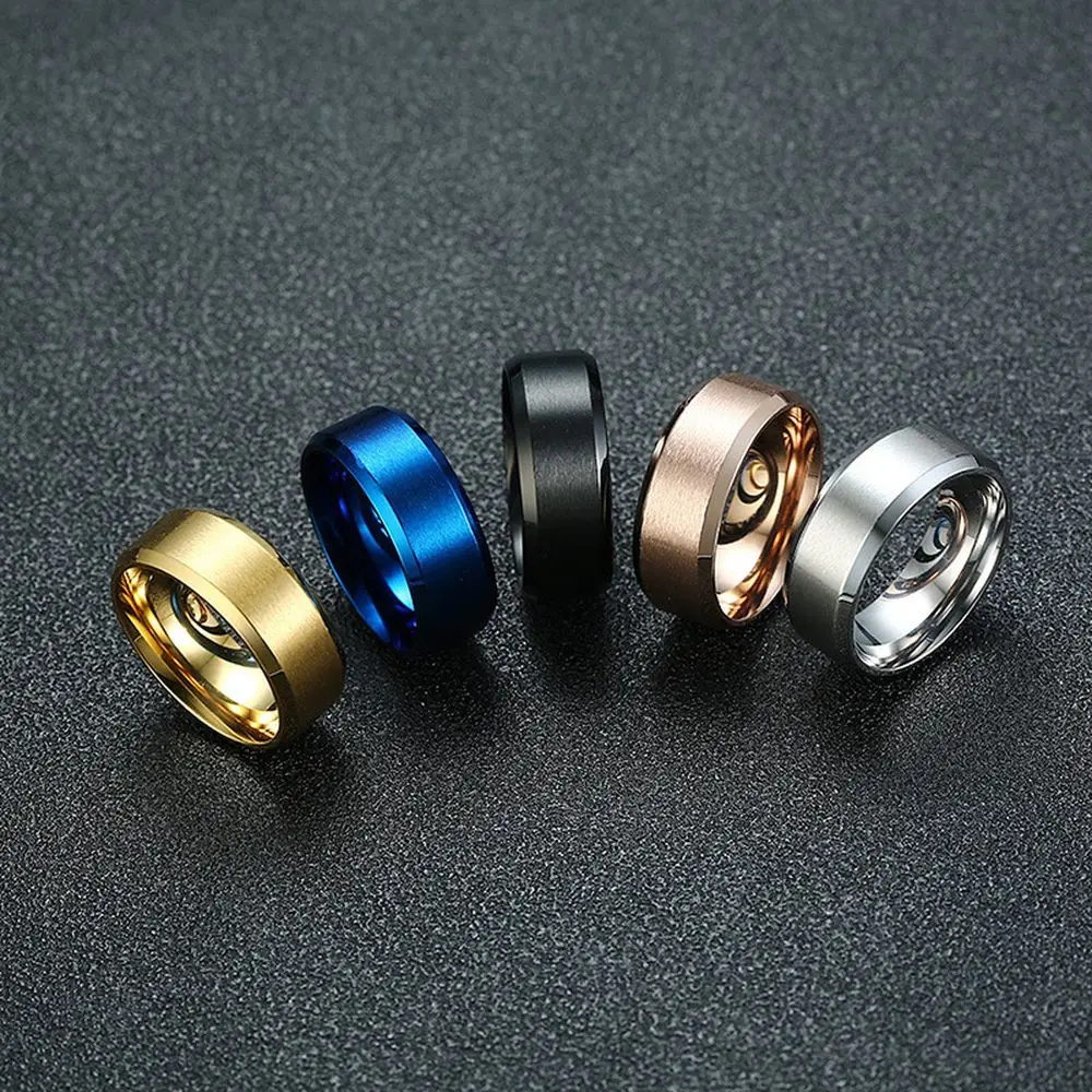 Bague pour hommes de 8mm de large, design fantaisie à prix bon