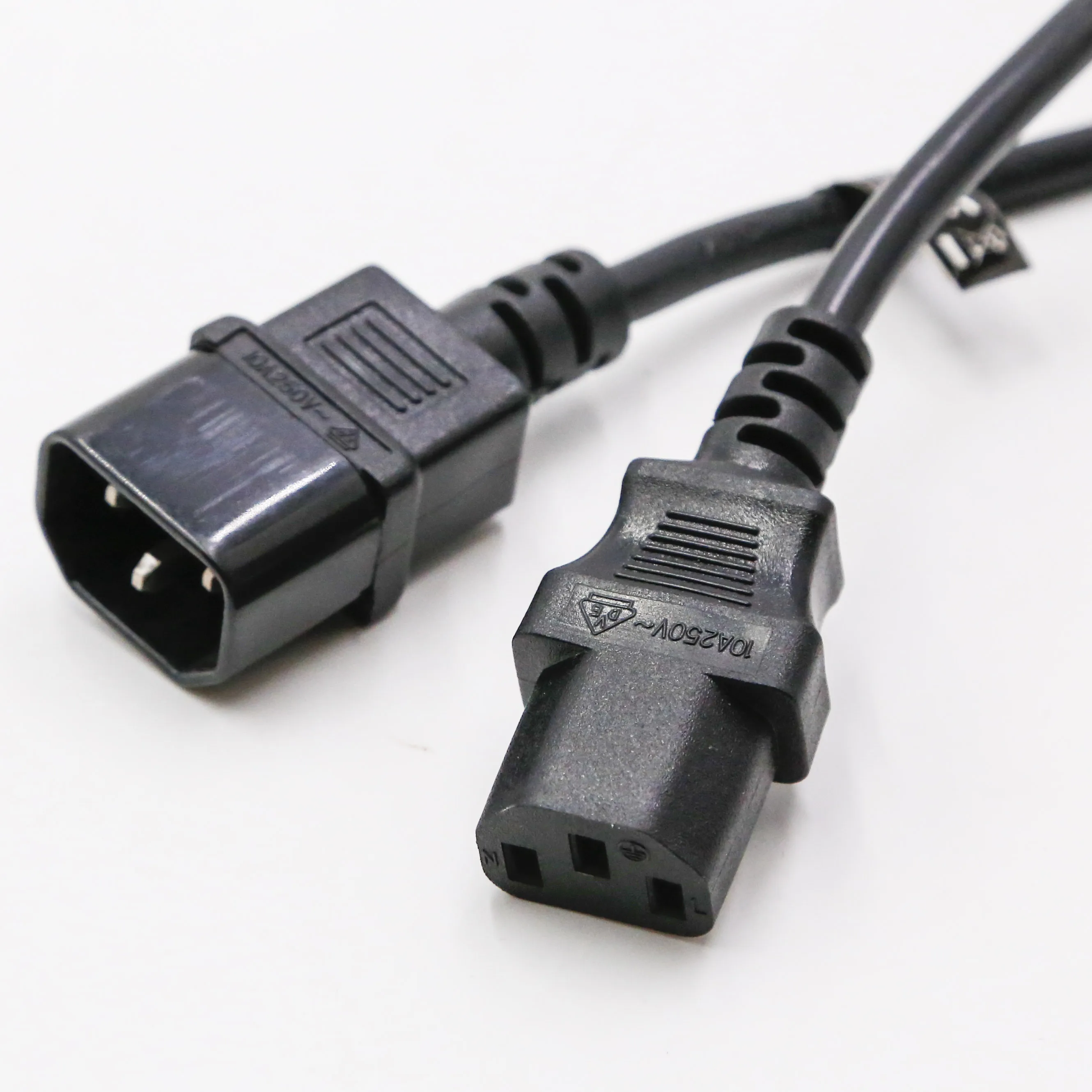 Z-lock Dual Locking C14 to C13 Power Cord - 15A/250V, 14/3 SJT Z-lock Dual Locking C14 to C13 Power Cord - 15A/250V, 14/3 SJT