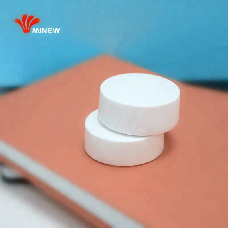 Minew E5 accurate positioning bluetooth BLE iBeacon tag proximity marketing beacon IoT device