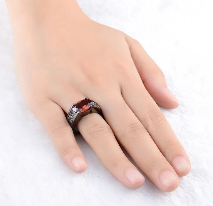 Hot Sell Black Gun Gold Ring With Ruby Inlaid Ring Party Wedding Ring for Men and Women