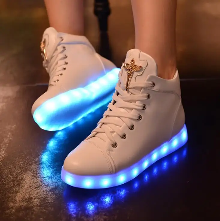 zapatillas de correr con luz led personalizadas de alta calidad accesorios de animacion 2018 buy zapatillas de correr con luz led zapatos led