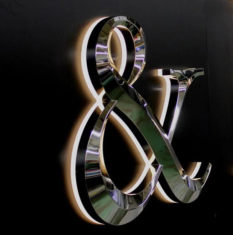 знак d-700. человечек с плюсом. 3д логотип. 3d знак. 3д знаки.