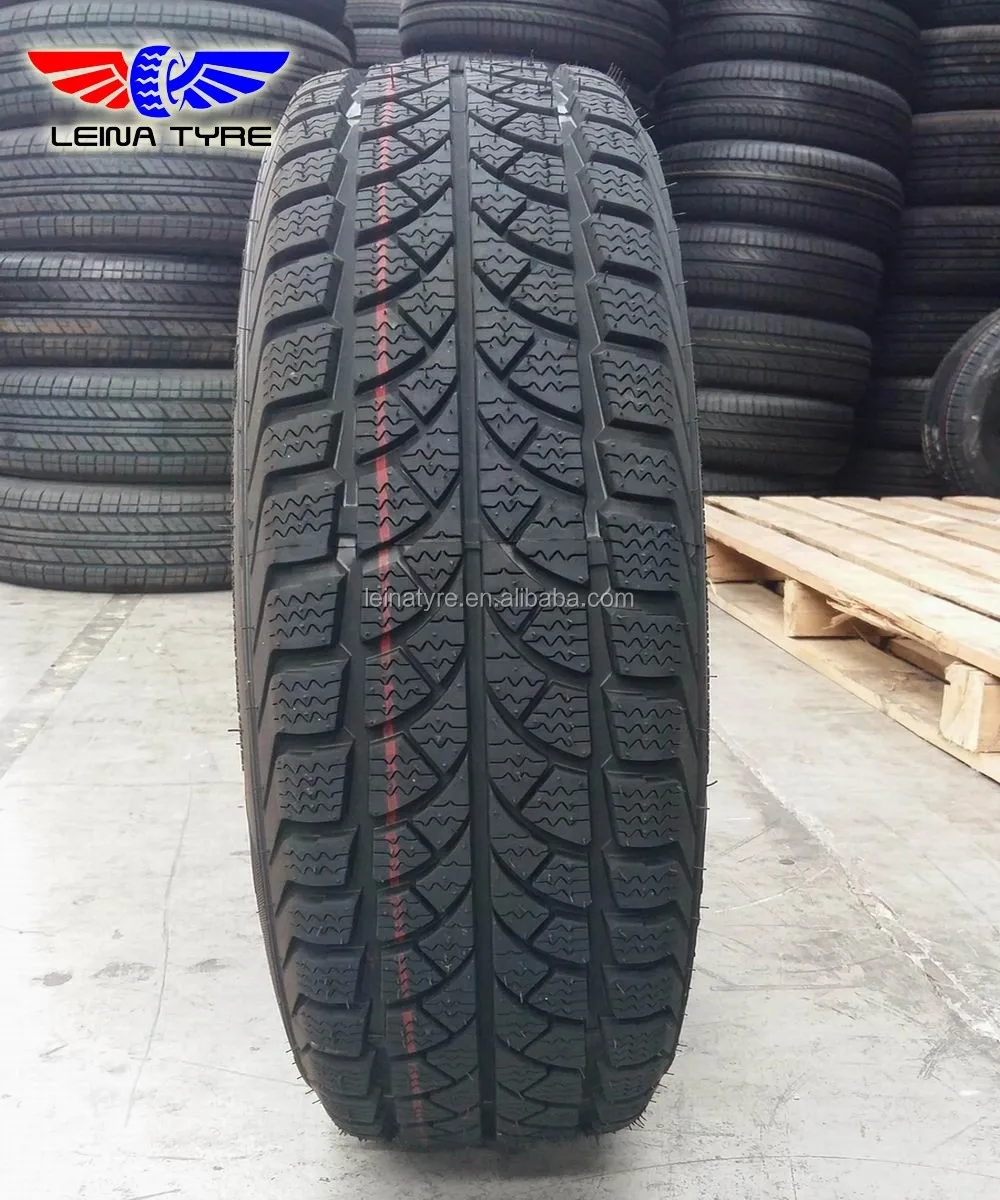 Tachonado de invierno del neumático de coche 215/65R16 studable 