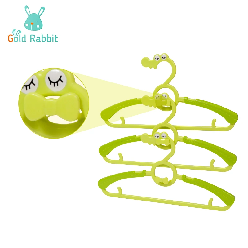 Пластиковая Цветная вешалка для детской