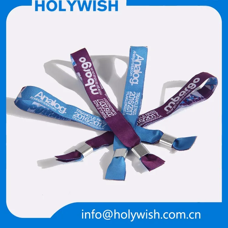 Горячие продажи бесплатная логотип полиэстер события сплетенные запястье