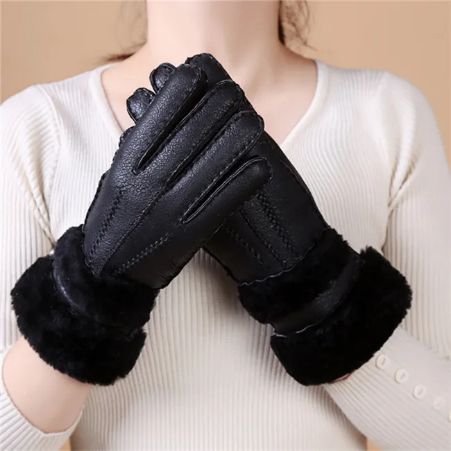 Genuine suede lambskin Soft lamb wool lining Gloves