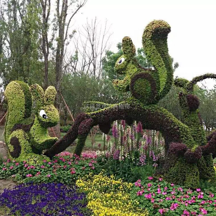 Gardens Decoration Display Artificial Topiary Sculpture Peacock With Other Animal
