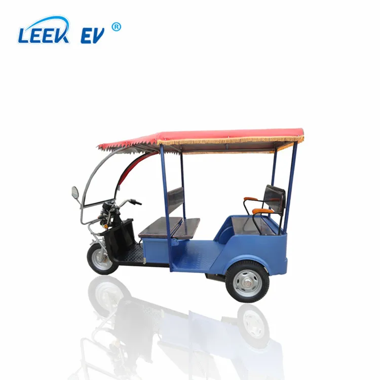 Made in China Newest Design Cng Bajaj Three Wheeler Auto Rickshaw Price