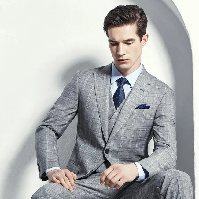 Grey Mens Clothing Suits Two-piece suits Eleventy Wool Suit in Light Grey for Men 