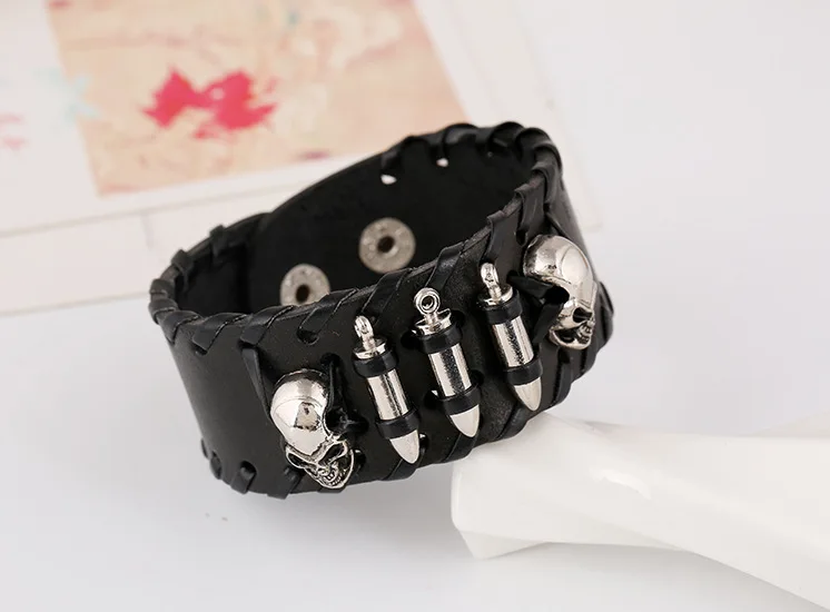 Wholesale Large leather cuff bracelets with vintage metal buckles