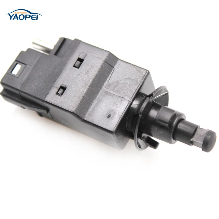 Cubierta Para Marco Del Interruptor De Freno – Mercedes Clase C W204 Y E W212, Acero Inoxidable Plateado, Auto-adhesiva