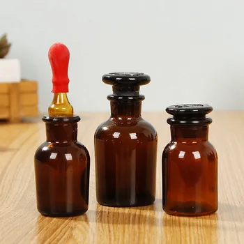 琥珀色の装飾用ガラス瓶 楽天市場】蓋つき 琥珀色 ガラスボトル 花瓶 雑貨 インテリア