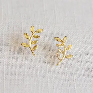 2026 Economical Custom Design 925 Sterling Silver 14K Yellow Gold Plated Very Beautiful Design Leaf Stud Earrings Nicle Free