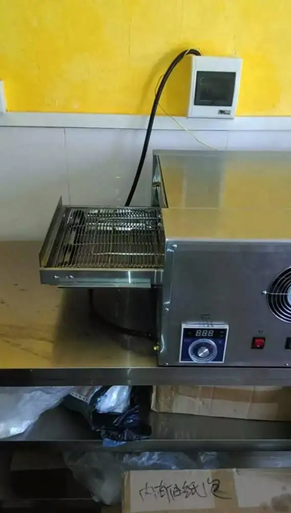 2025 Gas Type Pizza Oven  Mini Conveyor Pizza Baking Oven Price with Good Quality