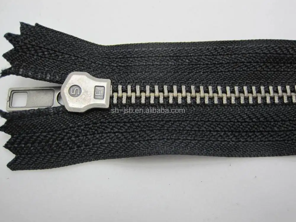 Nylon Zipers High Quality Zippers for Various Applications