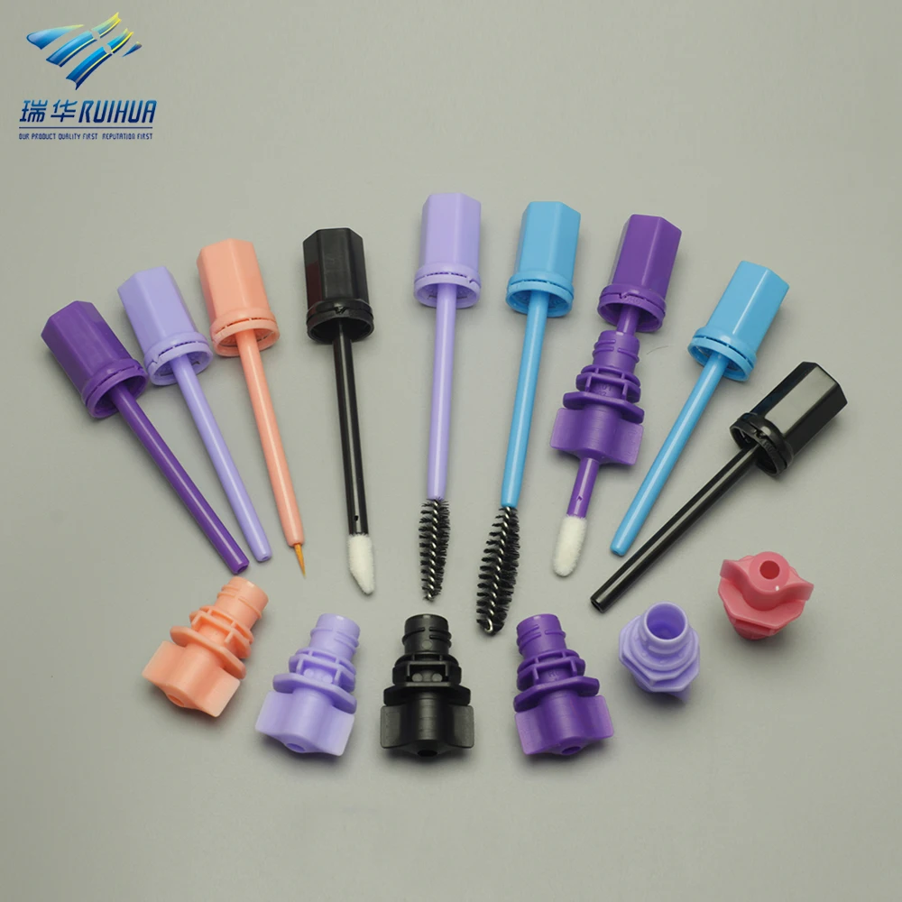 Accept Custom Low Temperature Sealing Spout Cosmetic Liquid Lipstick Mascara Eyeliner Pouch Spout Cap with Brush
