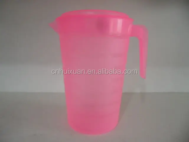 
Прозрачный пластиковый кувшин для воды объемом 2000 мл 