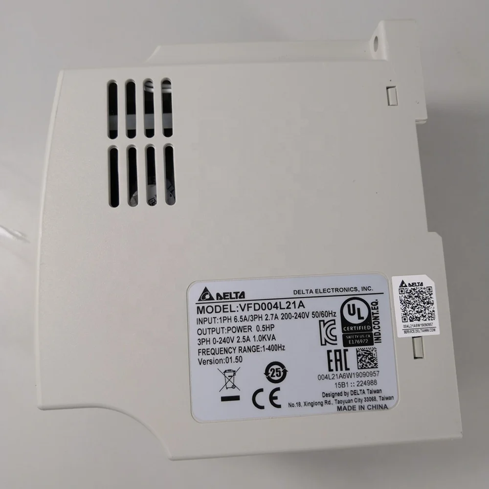 Инвертор DELTAL 400 Вт