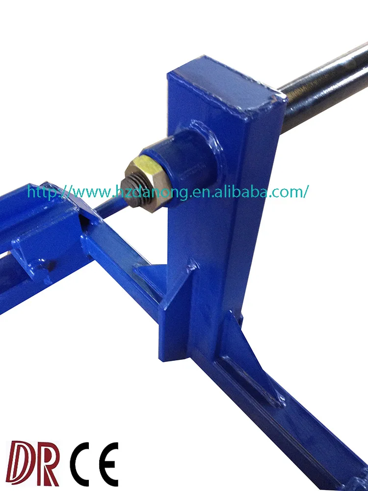 2000 Lbs Capacity Loader Bucket Tractor Clamp on  Bale Spear