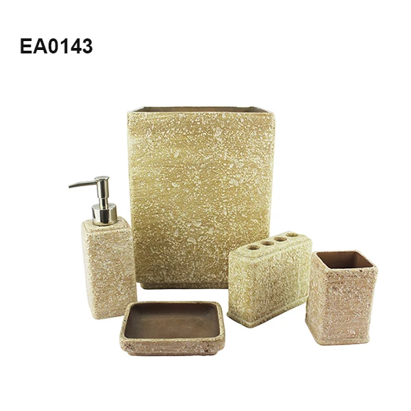 EA0143.jpg