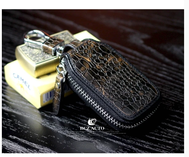 LEXUS Crocodile Leather Handbag With Free Matching Wallet