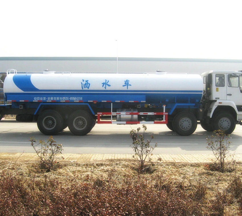 SINOTRUK HOWO 8x4 40000 литровый резервуар для воды на продажу