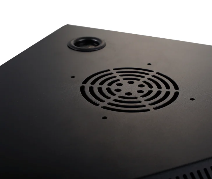 Настенный треугольный шкаф 9U глубина 430 мм 19